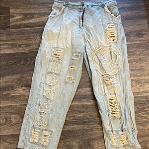 Distressed Peace Sign Women Jeans